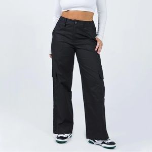 Princess Polly - Luna Mid Rise Cargo Pants Black